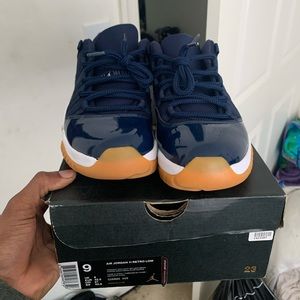 Air Jordan 11 Low